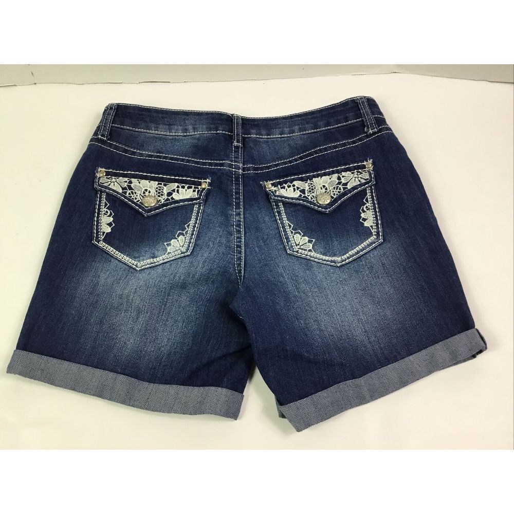 New Direction ND Weekend Jean Shorts Women Size 8 Embellished‎ distressed denim